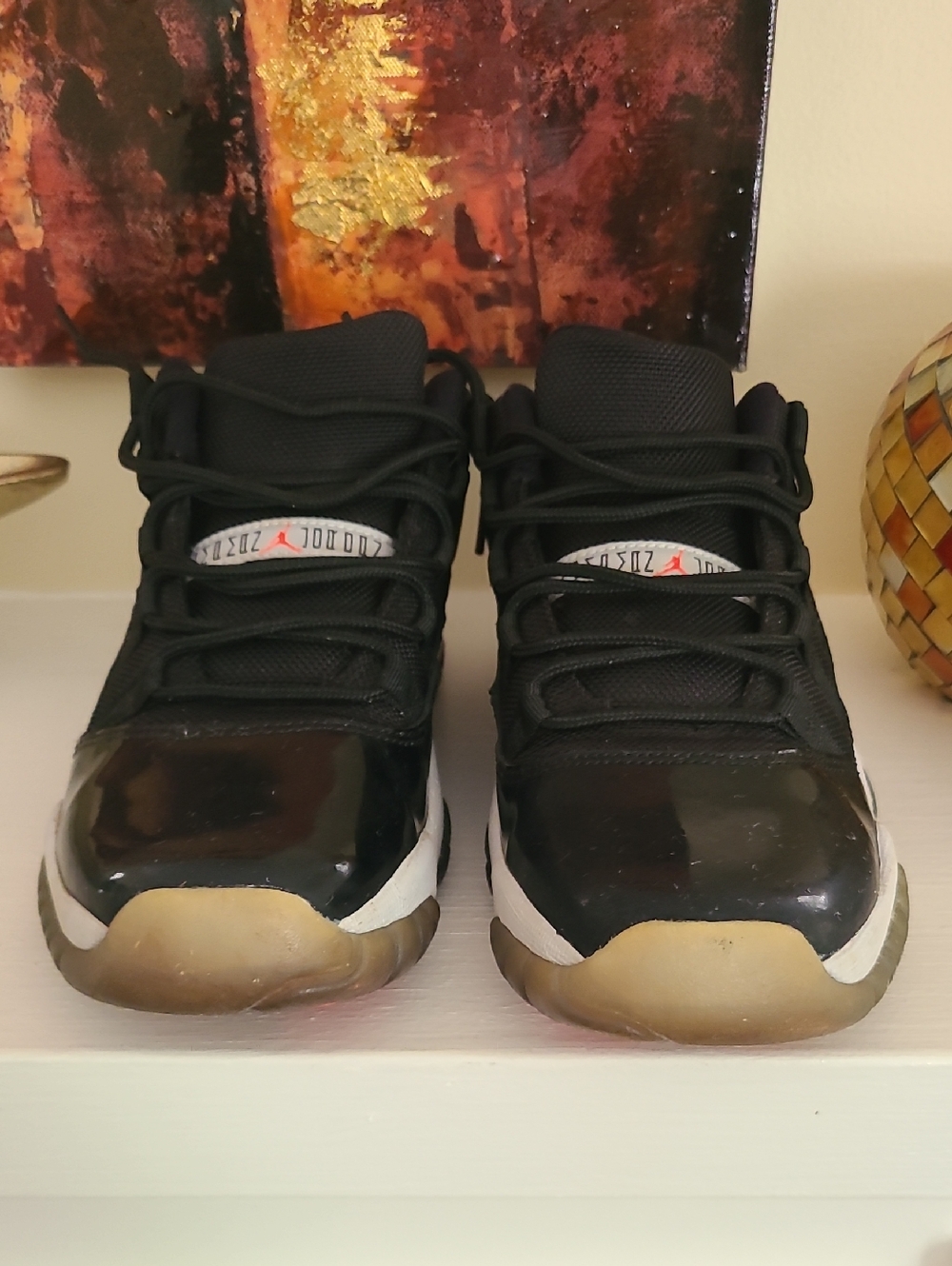 Aor Jordan 11 Retro Black Patent Low-Top Sneakers